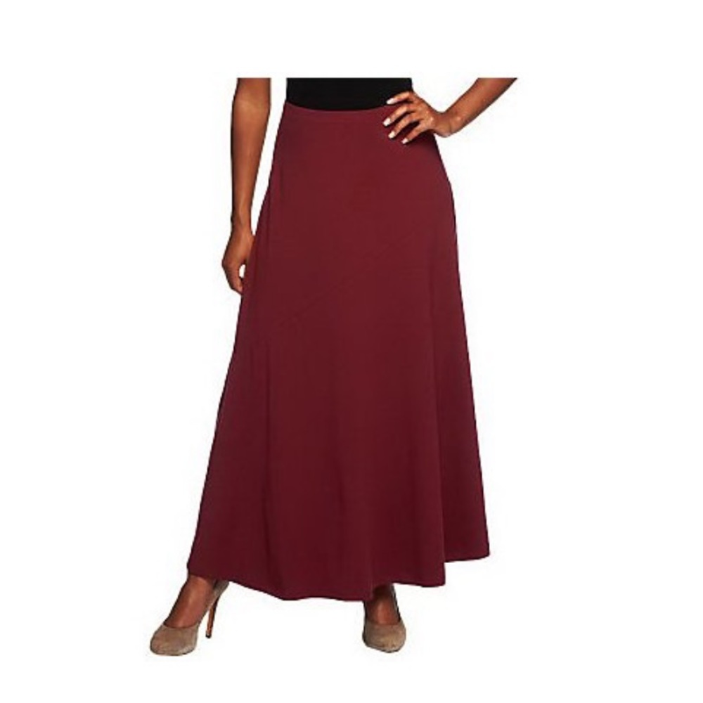 Denim & Co. Regular Knit Pull-On Skirt with Seam Detail